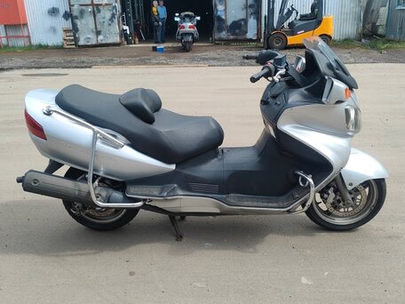 2005 Suzuki Burgman (SkyWave) 650, серебристый, 319000 рублей, вид 5