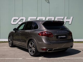 2012 Porsche Cayenne II (958), коричневый, 1799000 рублей, вид 2