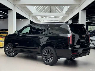 2025 Cadillac Escalade-V I Рестайлинг, чёрный, 24760000 рублей, вид 5