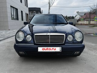 1999 Mercedes-Benz E-Класс 320 II (W210, S210), синий, 1330000 рублей, вид 5