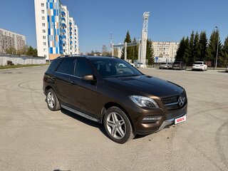 2014 Mercedes-Benz M-Класс 400 III (W166), коричневый, 3250000 рублей, вид 3