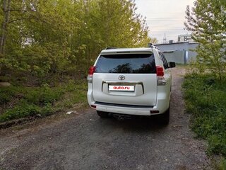 2010 Toyota Land Cruiser Prado 150 Series, белый, 2440000 рублей, вид 5