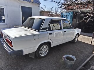 2008 Lada (ВАЗ) 2105, белый, 305000 рублей, вид 5