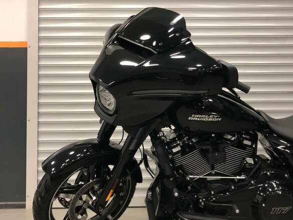 2025 Harley-Davidson Street Glide, чёрный, 4190000 рублей - вид 7