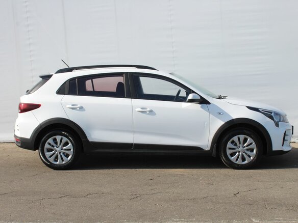 2021 Kia Rio X IV Рестайлинг, белый, 1320000 рублей - вид 7