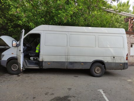 1997 Mercedes-Benz Sprinter, белый, 750000 рублей, вид 1