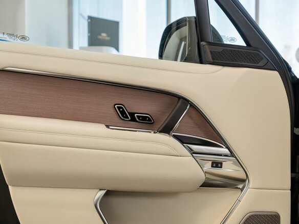 2026 Land Rover Range Rover D350 MHEV V, серый - вид 16
