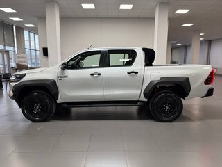 2025 Toyota Hilux VIII Рестайлинг 2, белый, 7290000 рублей, вид 2