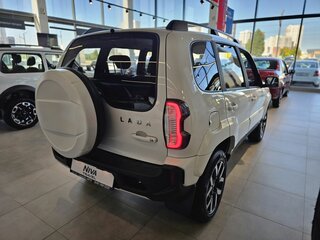 2026 Lada (ВАЗ) Niva Travel I Рестайлинг, белый, 1789000 рублей, вид 4