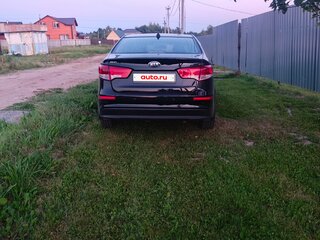 2017 Kia Rio III Рестайлинг, чёрный, 1049001 рублей, вид 3
