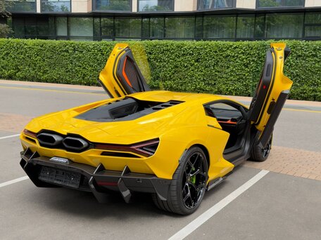 2025 Lamborghini Revuelto, жёлтый, 61500000 рублей, вид 5