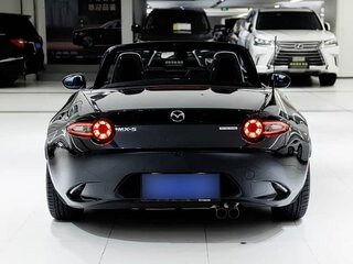 2023 Mazda MX-5 IV (ND), чёрный, 2520999 рублей, вид 5