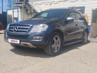 2009 Mercedes-Benz M-Класс 350 II (W164) Рестайлинг, серый, 900000 рублей, вид 3