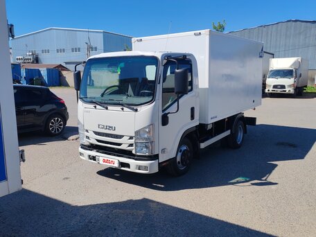 2021 Isuzu Elf (N-series), белый, 2800000 рублей, вид 1