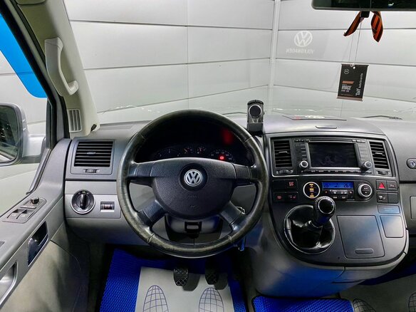 2009 Volkswagen Multivan T5, серебристый, 1588000 рублей - вид 9