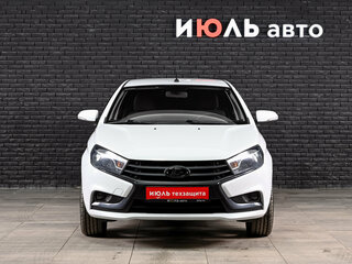 2017 Lada (ВАЗ) Vesta I, белый, 700000 рублей, вид 2