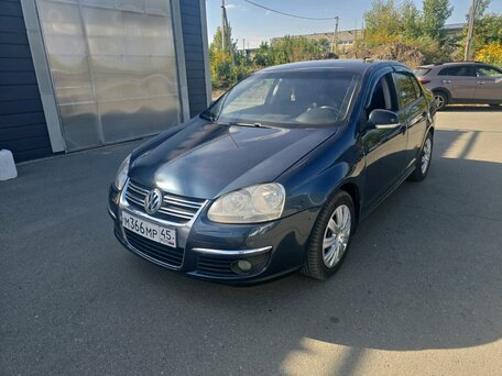Volkswagen Jetta V