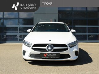 2019 Mercedes-Benz A-Класс 200 IV (W177), белый, 2099000 рублей, вид 2