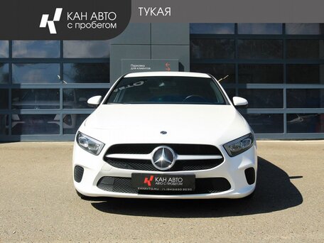 2019 Mercedes-Benz A-Класс 200 IV (W177), белый, 1997000 рублей, вид 2