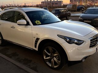 2013 Infiniti QX70, белый, 2050000 рублей, вид 2