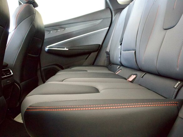 2026 Geely Cityray, серый, 2954990 рублей - вид 22