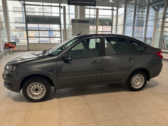 2026 Lada (ВАЗ) Granta I Рестайлинг, серый, 1037000 рублей - вид 3