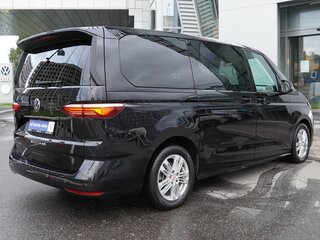 2022 Volkswagen Multivan Long T7, чёрный, 5946000 рублей, вид 4
