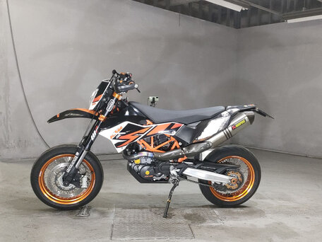 2015 KTM 690 SMC R, чёрный, 700000 рублей, вид 2