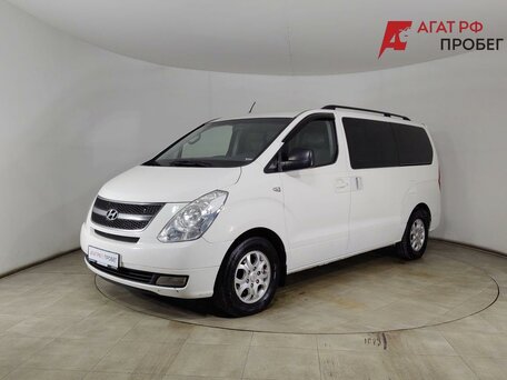 Hyundai Grand Starex I