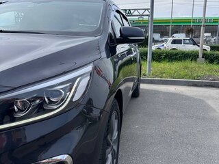 2018 Kia Carnival III, серый, 2750000 рублей, вид 2