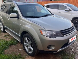2008 Mitsubishi Outlander II, бежевый, 850000 рублей, вид 2