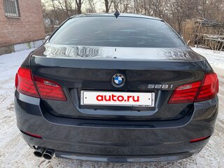 2011 BMW 5 серии 528i VI (F10/F11/F07), чёрный, 2600000 рублей, вид 4