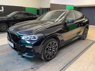 2021 BMW X6 40i III (G06), чёрный, 7000000 рублей, вид 3