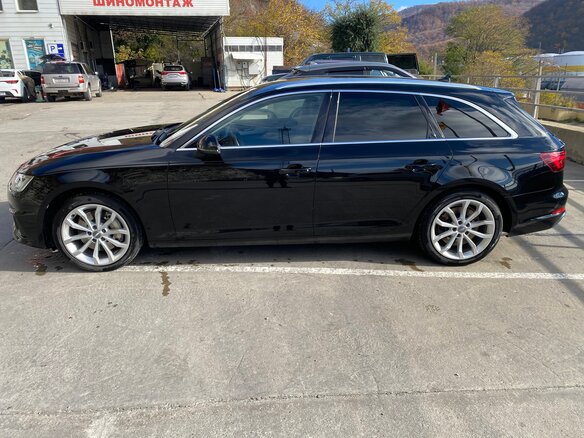 2019 Audi A4 V (B9), чёрный, 2799000 рублей - вид 3