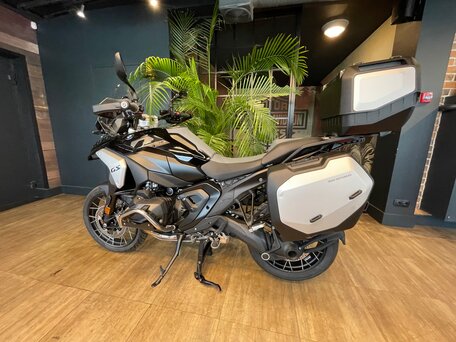 2026 BMW R 1300 GS, чёрный, 3795000 рублей, вид 4