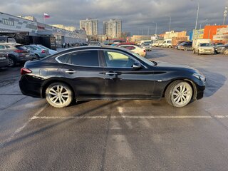 2016 Infiniti Q70 I Рестайлинг, чёрный, 2350000 рублей, вид 4