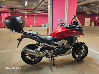 2015 Honda VFR 800X (Crossrunner), красный, 895000 рублей, вид 4