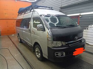 2008 Toyota HiAce H200, серебристый, 1250000 рублей, вид 2
