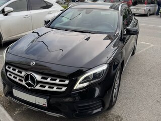 2019 Mercedes-Benz GLA 250 I (X156) Рестайлинг, чёрный, 3000000 рублей, вид 2