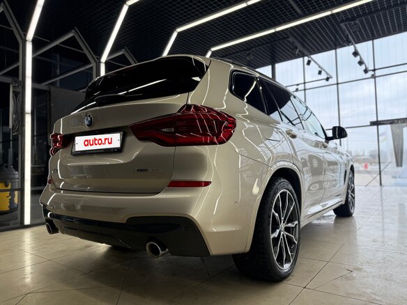 2021 BMW X3 30d xDrive III (G01), золотистый, 6200000 рублей - вид 4