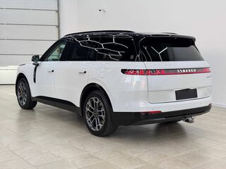 2026 Lynk & Co 900, белый, 9500000 рублей, вид 5