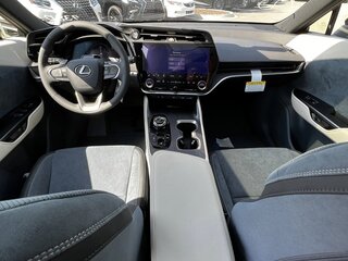 2025 Lexus RZ 450e, чёрный, 13787202 рублей, вид 5