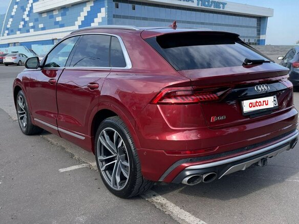 2020 Audi SQ8 I (4M), пурпурный, 11700000 рублей - вид 4