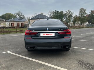 2018 BMW 7 серии Long 740Li xDrive VI (G11/G12), чёрный, 4250000 рублей, вид 3