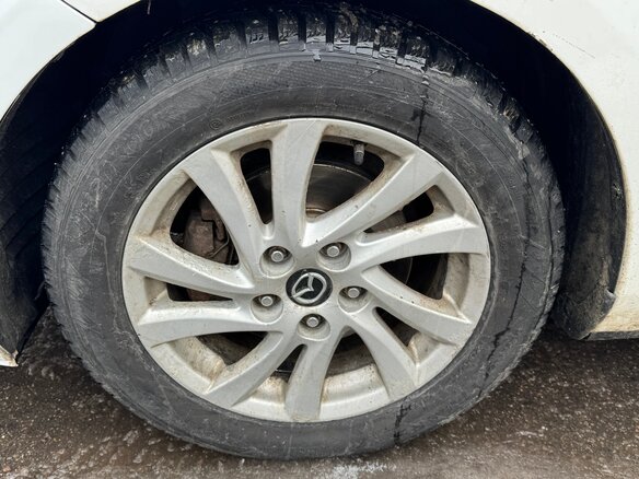 2011 Mazda 3 II (BL) Рестайлинг, белый - вид 8