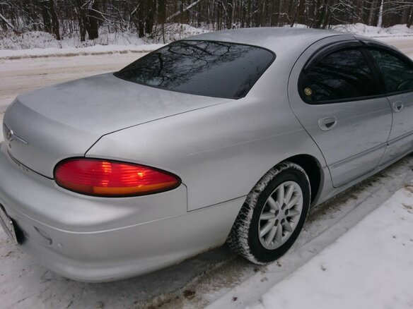 2002 Chrysler Concorde II, серебристый - вид 4