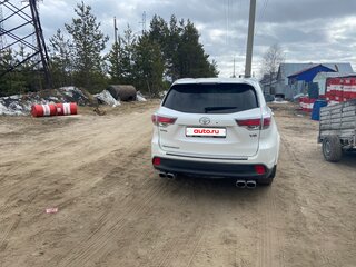 2015 Toyota Highlander III (XU50), белый, 3200000 рублей, вид 3