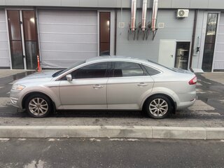 2011 Ford Mondeo IV Рестайлинг, серебристый, 920000 рублей, вид 5
