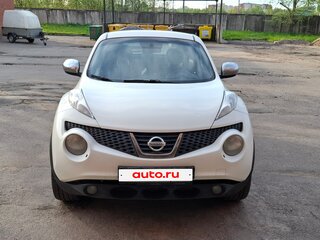 2011 Nissan Juke I, белый, 750000 рублей, вид 1