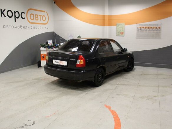 2005 Hyundai Accent ТагАЗ II, чёрный - вид 1